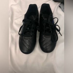 Nike Soccer cleats ! Great condition! Size 5 youth ( boys for me)